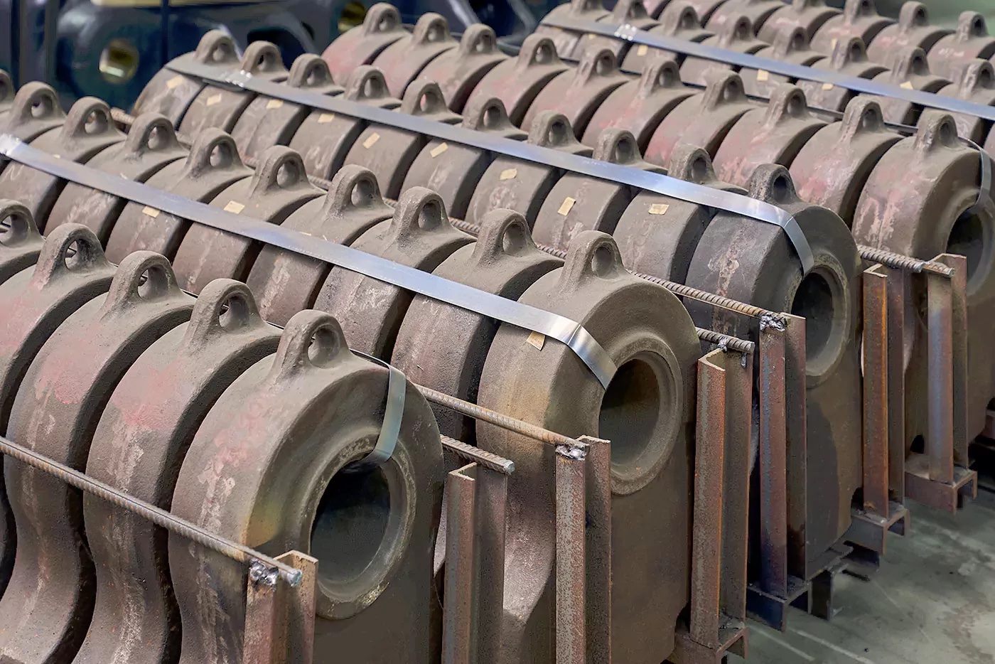 Manganese Steel Hammers: Impact-Resistant Wear Parts for Hammer Crushers